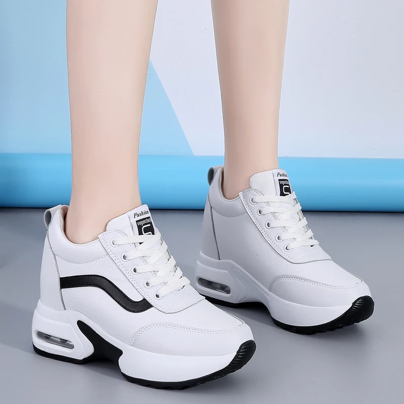 Новые модные женские кроссовки для ходьбы с увеличением роста Белый черный для девочек Популярные спортивные кроссовки Дышащая женская повседневная обувь 1