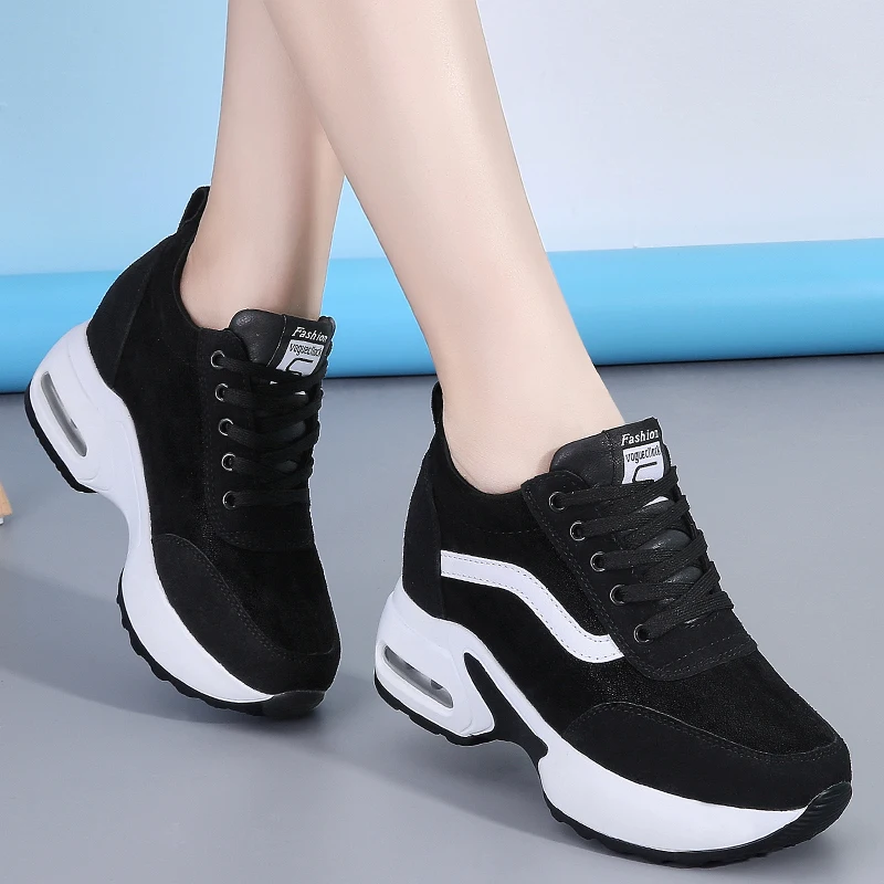 Новые модные женские кроссовки для ходьбы с увеличением роста Белый черный для девочек Популярные спортивные кроссовки Дышащая женская повседневная обувь 3
