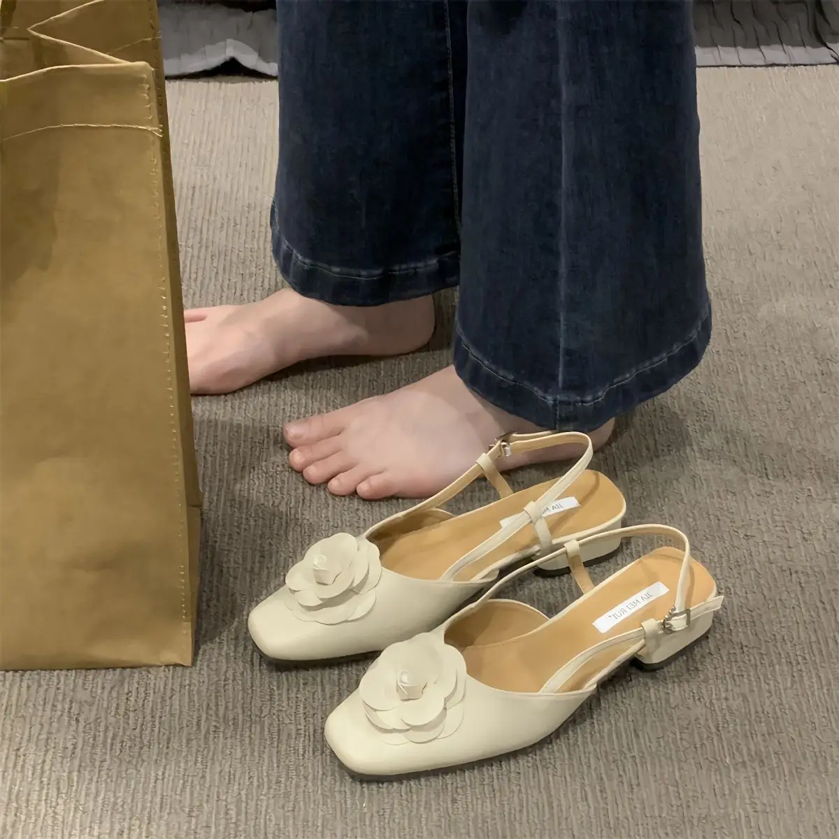 лето 2023 с низкими каблуками пряжки квадратные сандалии для женщин офисная рабочая обувь женская обувь новая дышащая мода азиатский размер 3