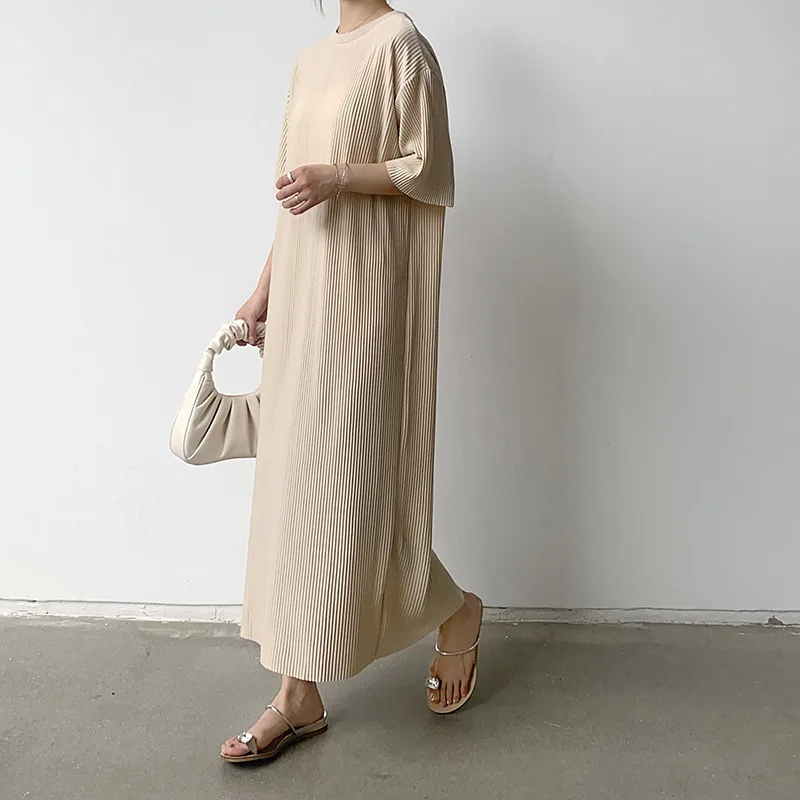 2023 Лето Новое Плиссированное Модное Повседневное Свободное Тонкое Платье Женщины 3