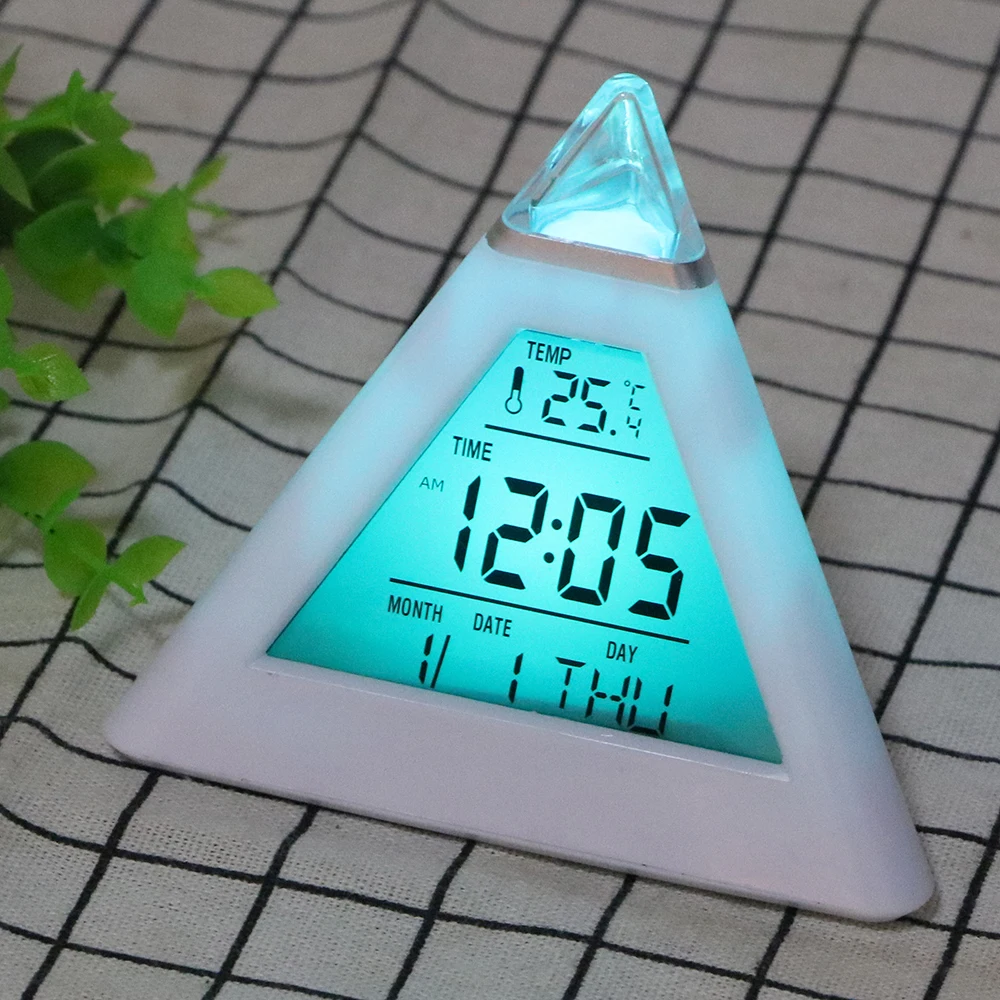 Треугольник Пирамида Цифровой будильник Вечный календарь Термометр Украшение дома Красочная подсветка Смена часов 3