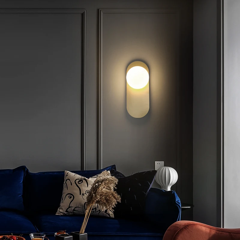  Минималистичный стеклянный шар Настенный светильник Nordic LED Спальня Бра Интерьер Гостиной Светильники для украшения стен дома 1