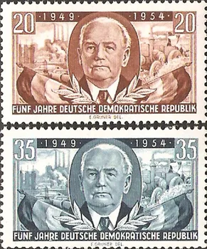 2 ШТ., ГДР, 1954 г., Президент Пике, Настоящие оригинальные почтовые марки для коллекции, MNH