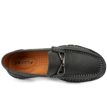 2023 Горячая распродажа Лоферы Обувь Мужчины Черный Желтый Скольжение На Обуви Для Мужского Бренда Модная Кожаная Обувь Мужчина Популярная Повседневная Обувь Мужчины 4
