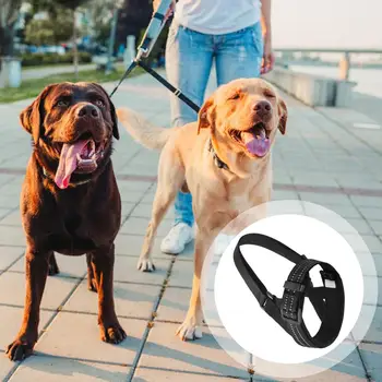 Быстросъемный намордник для собак Регулируемый светоотражающий поводок для собак Удобный недоуздок для прогулок на свежем воздухе с мягким носом для питья 3