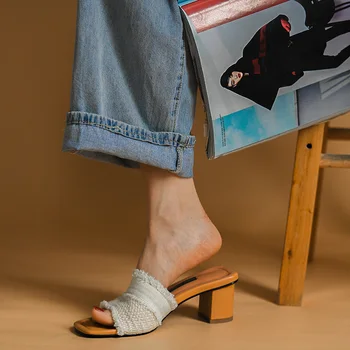 Летняя обувь Женщина Элегантные трикотажные лодочки Винтажные тапочки во французском стиле Толстые квадратные каблуки 5,5 см Женские сандалии с открытым носком 0