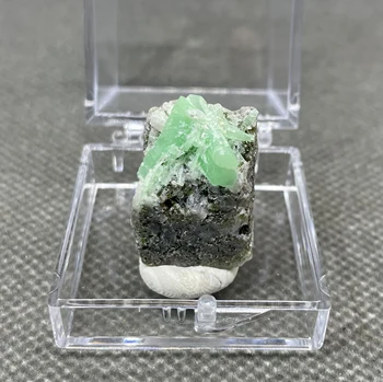 ЛУЧШИЙ! 100% натуральный зеленый изумруд минерал драгоценный камень образцы кристаллов драгоценного качества камни и кристаллы кристаллы кварца (размер коробки 3,4 см) 3