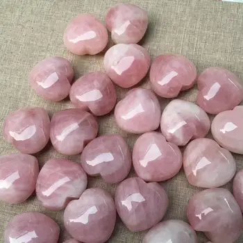 Натуральные камни Розовый кварц Кристалл Сердце Исцеление Драгоценные камни Рейки Украшение дома
