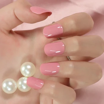 Чистый розовый цвет Светлое зеркало Gossy Ногти Squoval Накладные ногти - это маникюр оптом Полное покрытие Кончики для рук Короткая версия  1